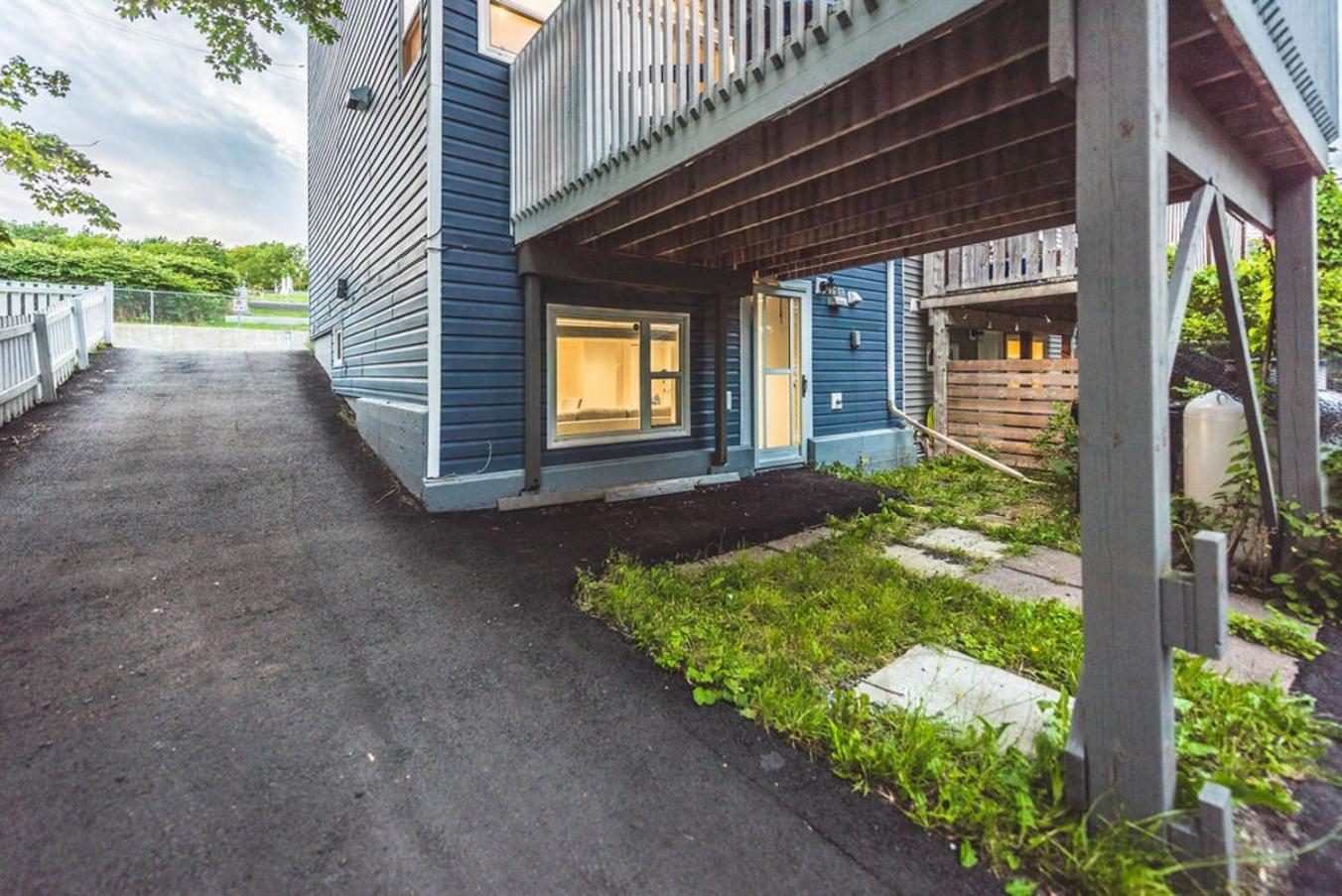 הוילה סנט ג'ונס Blvd House Quidi Vidi Lake Parking מראה חיצוני תמונה